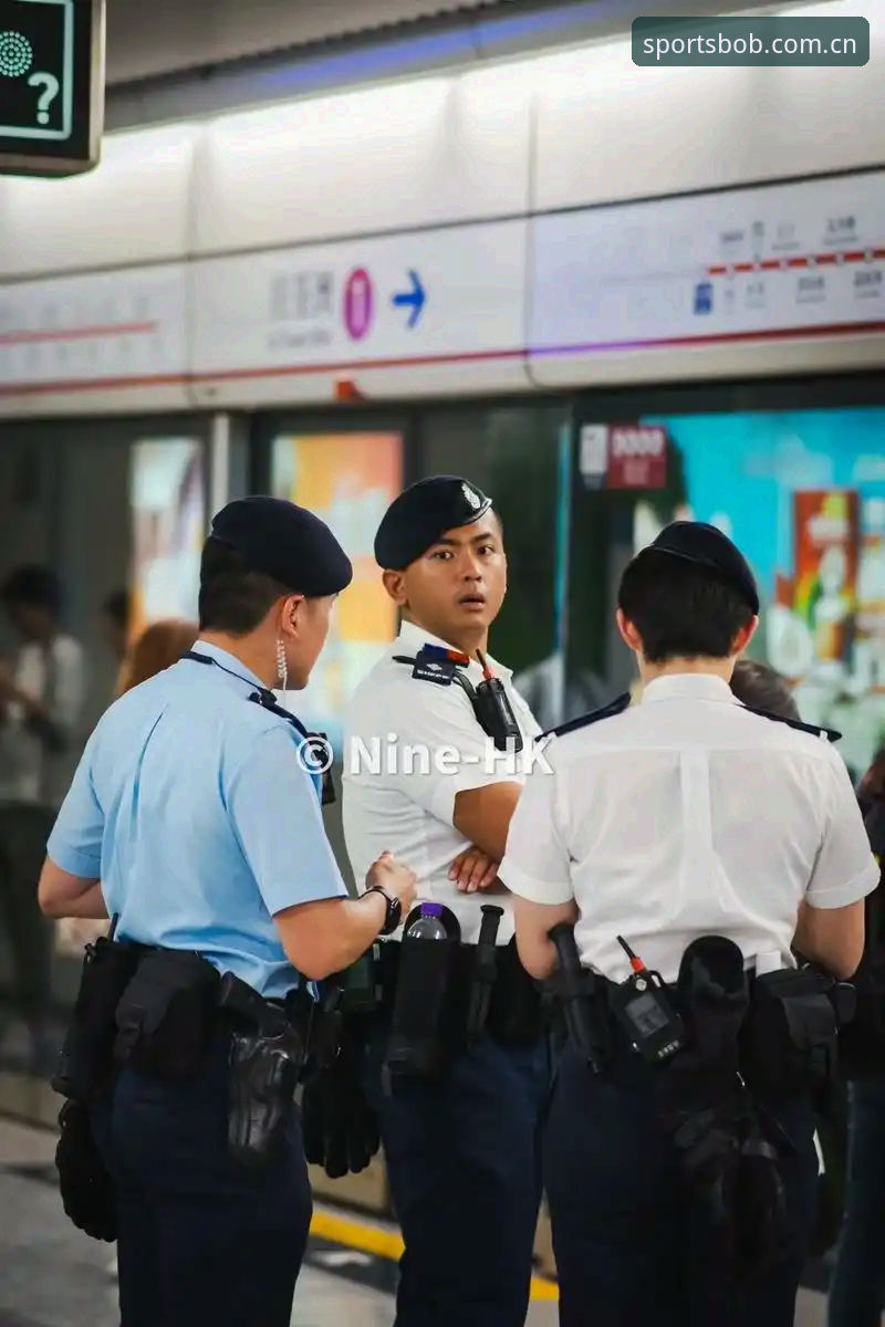 世界杯安保新规详解：英国警员仅派三人背后的实战考量
